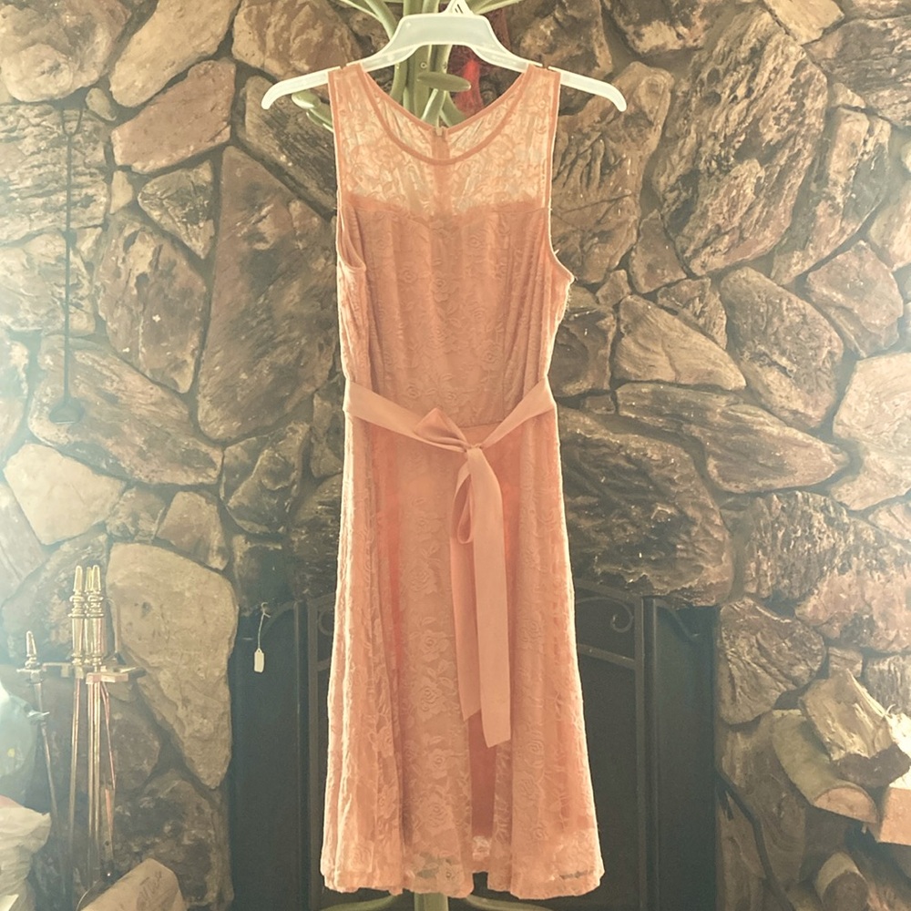 Dressy star, Peachy/dusty rose color. Size XL - Picture 2 of 9